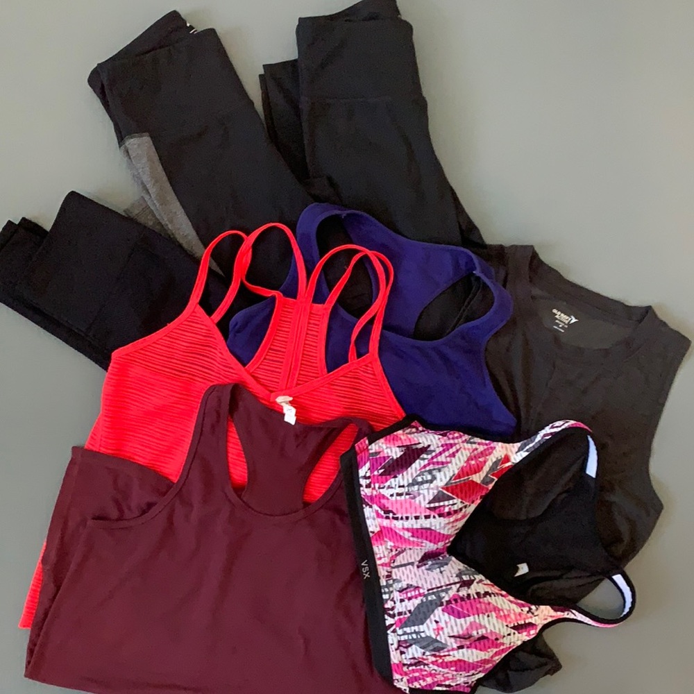 Bundle/lot of women’s workout clothes small medium